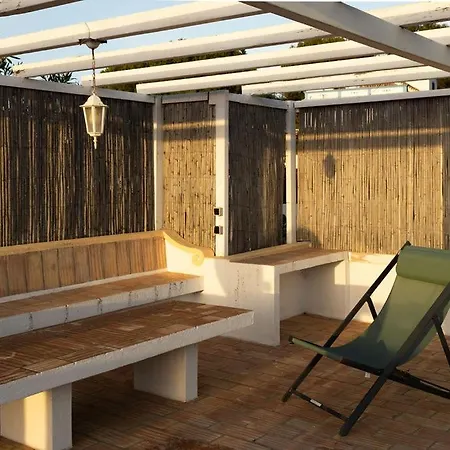 Hébergement de vacances Lovely Rustic Casa Catita With Amazing Roof Terrace Views *