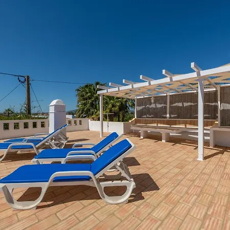 Дом отдыха Lovely Rustic Casa Catita With Amazing Roof Terrace Views Тавира