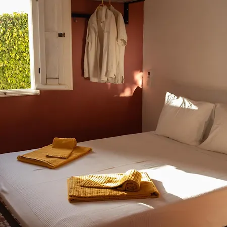 Lovely Rustic Casa Catita With Amazing Roof Terrace Views *